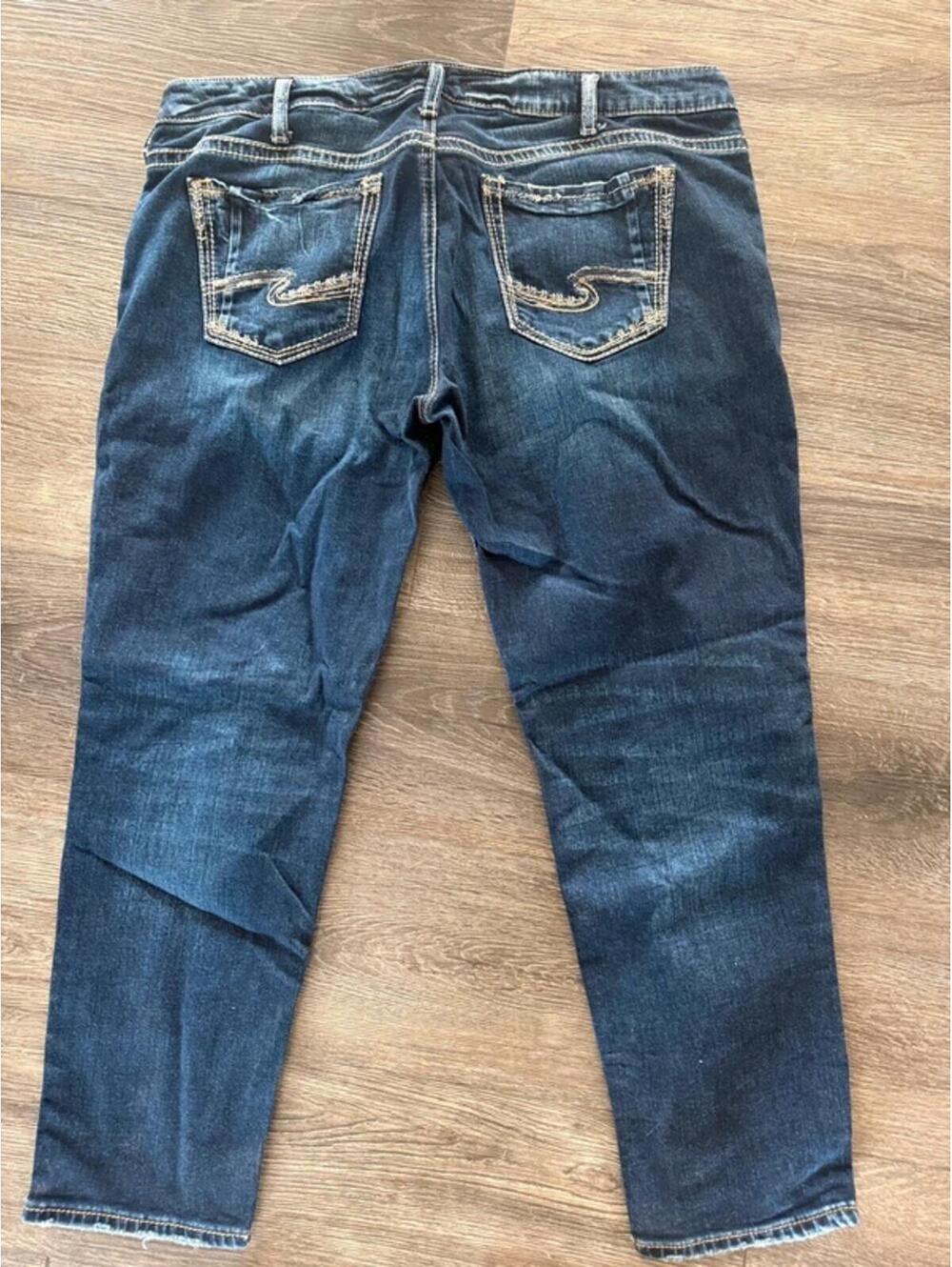 Silver Boyfriend Jeans 32w x 25L